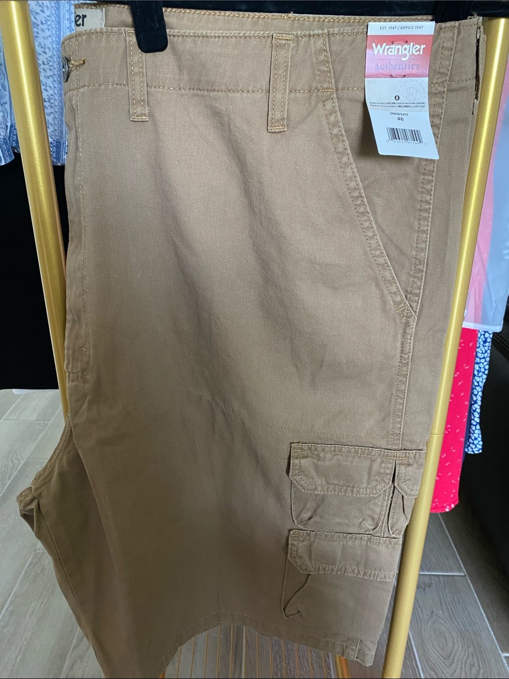 Wrangler Authentic’s Men’s Premium Relaxed Fit 100% Cotton Twill Cargo Shorts